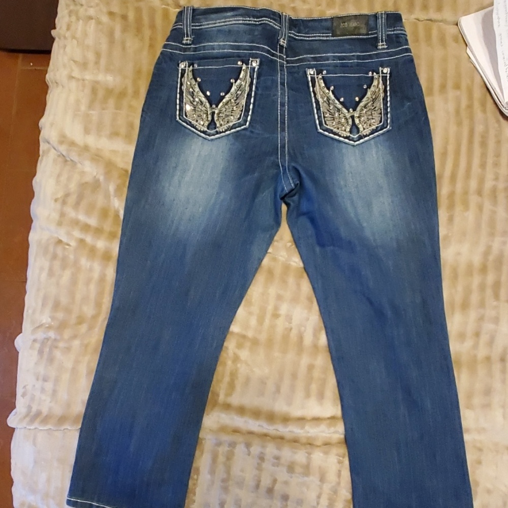 Jeans - Picture 2 of 3